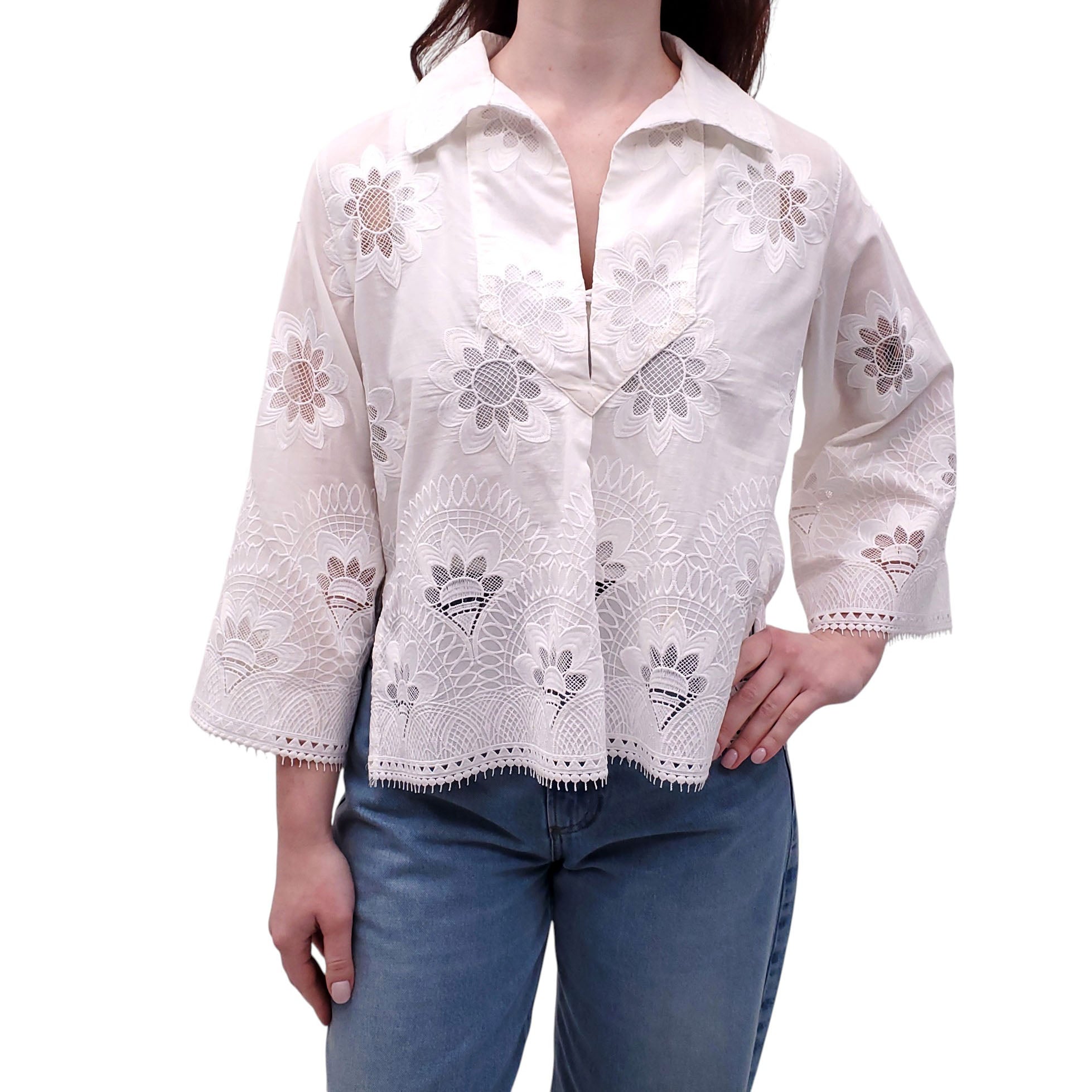 SMYTHE WHITE FLORAL BLOUSE WITH EYELET DETAILS - SIZE XS