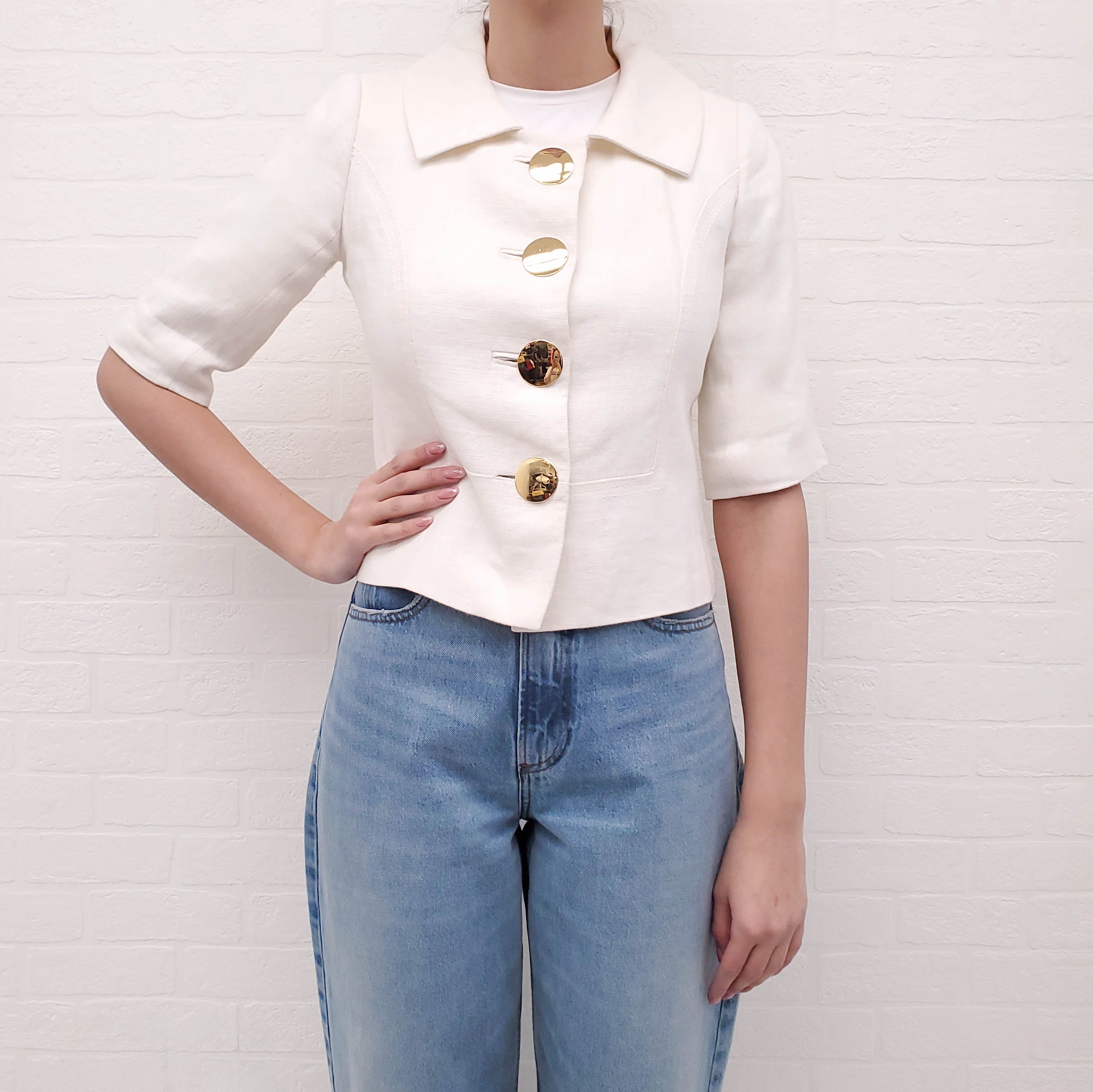 SMYTHE WHITE LINEN JACKET WITH GOLD BUTTONS - SIZE 4