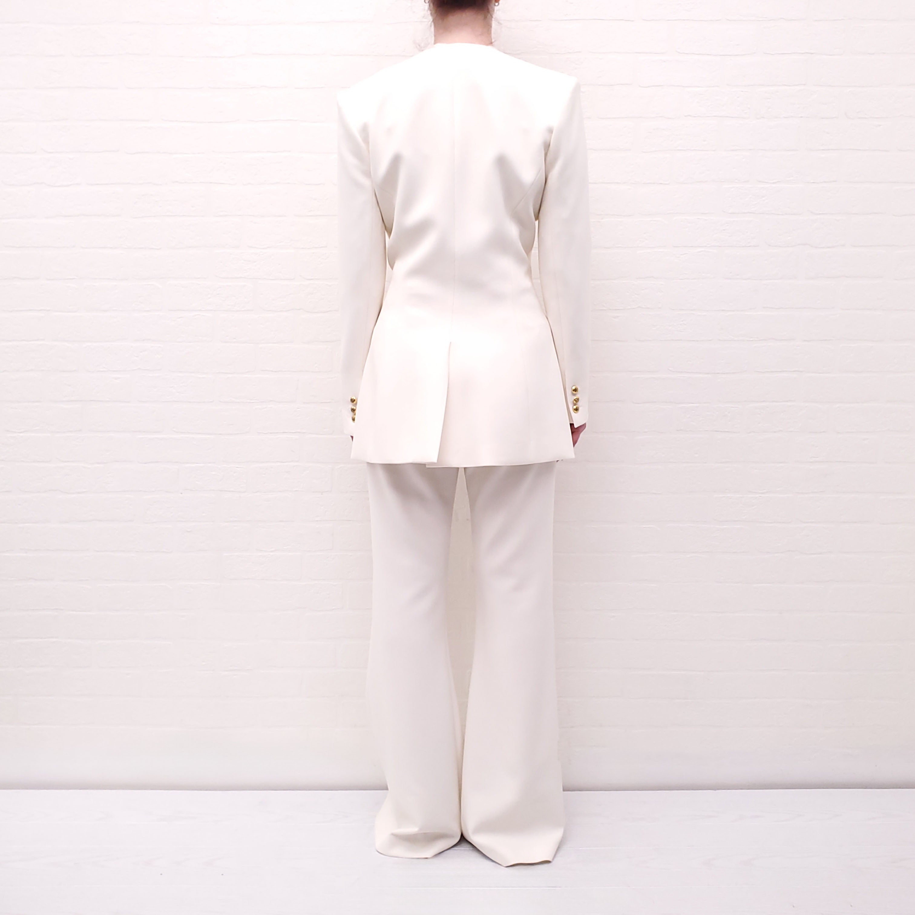 SMYTHE WHITE SUIT - SIZE 6/8