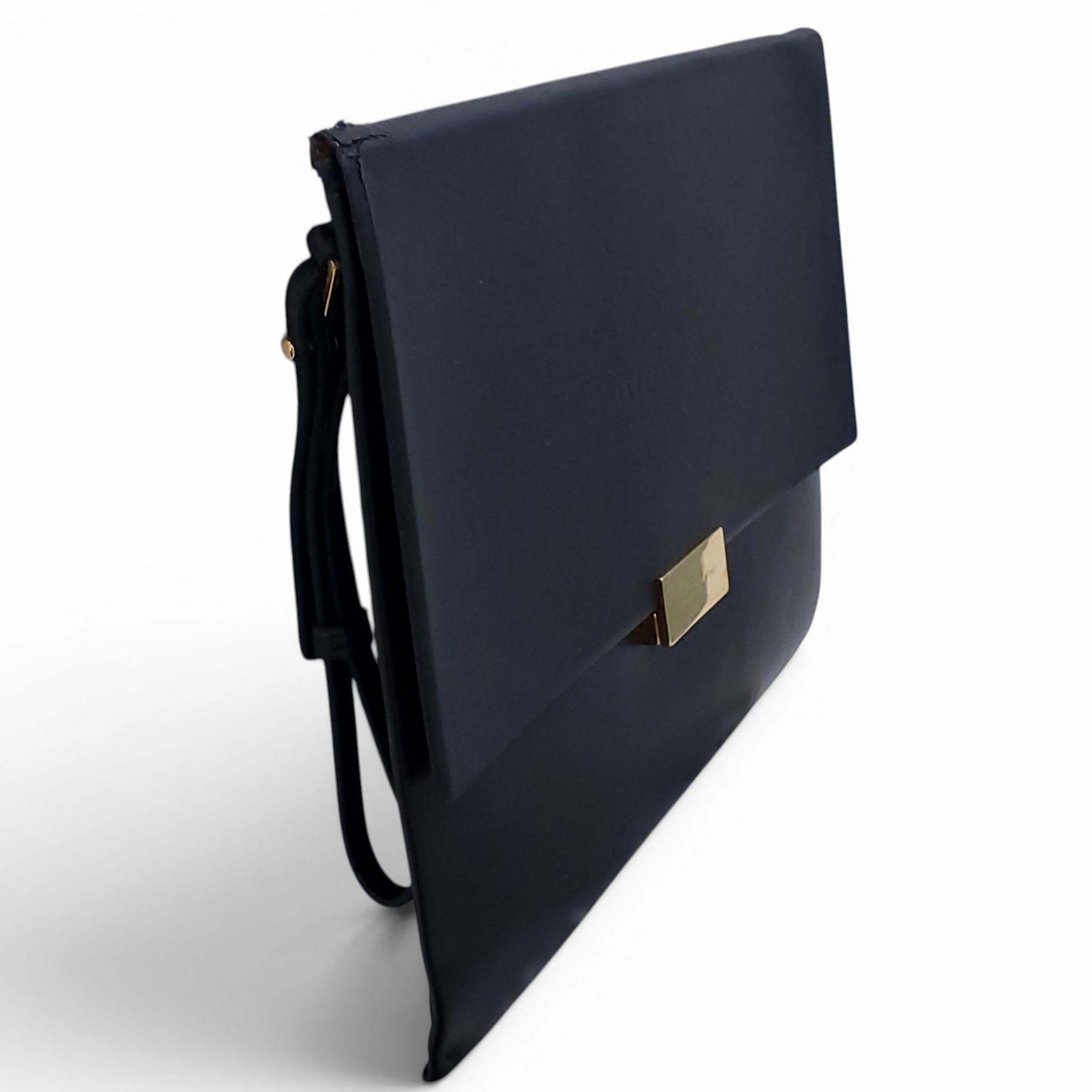 STELLA MCCARTNEY BLACK VEGAN LEATHER CLUTCH