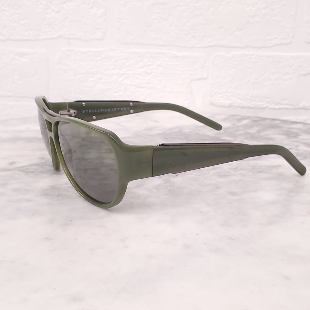 STELLA MCCARTNEY GREEN LOGO SUNGLASSES