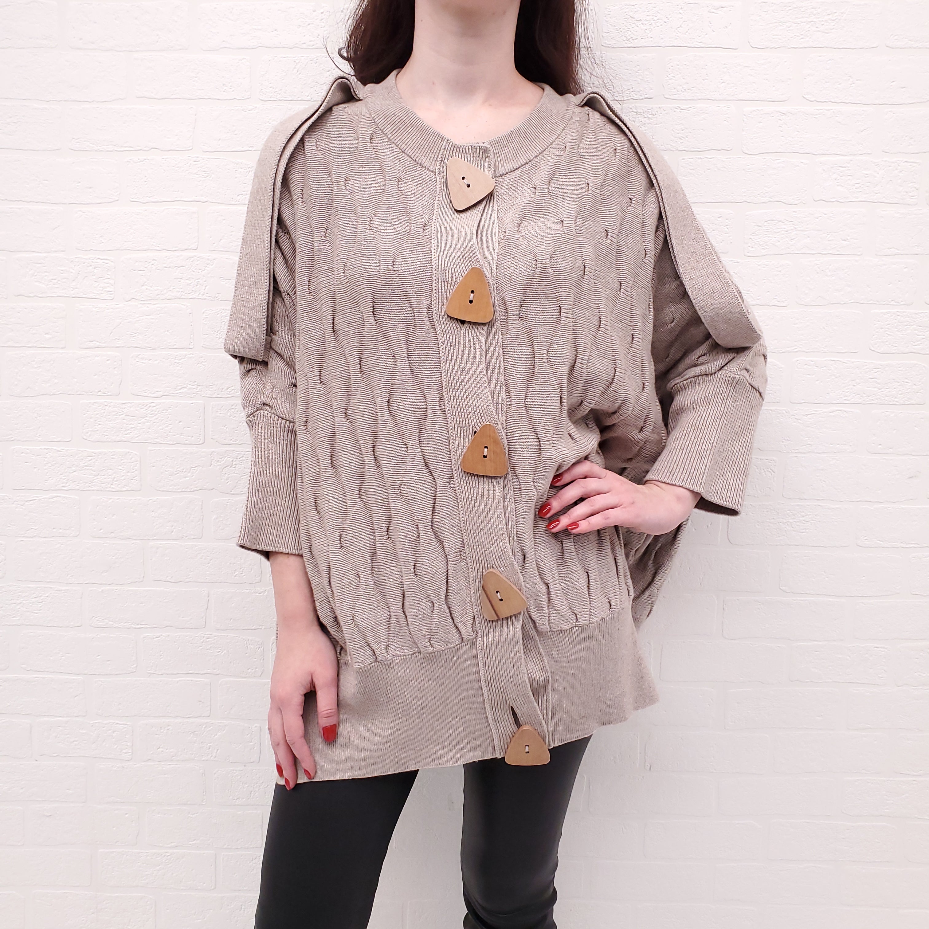 STELLA MCCARTNEY KNIT SWEATER WITH WOOD BUTTONS - SIZE 40