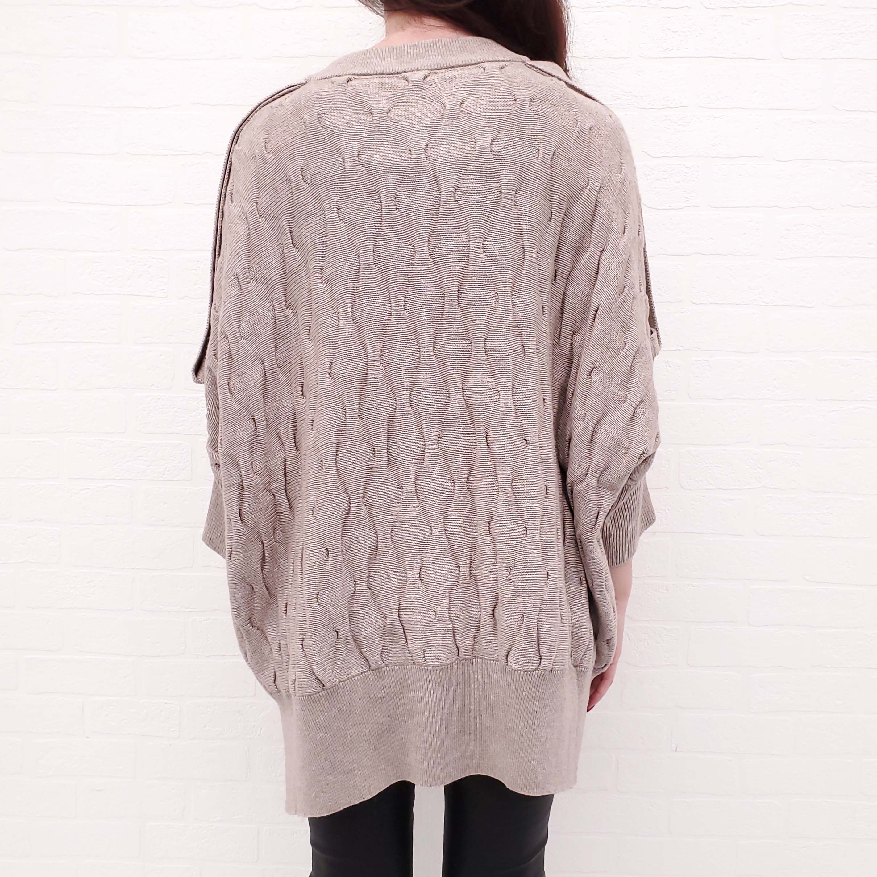 STELLA MCCARTNEY KNIT SWEATER WITH WOOD BUTTONS - SIZE 40