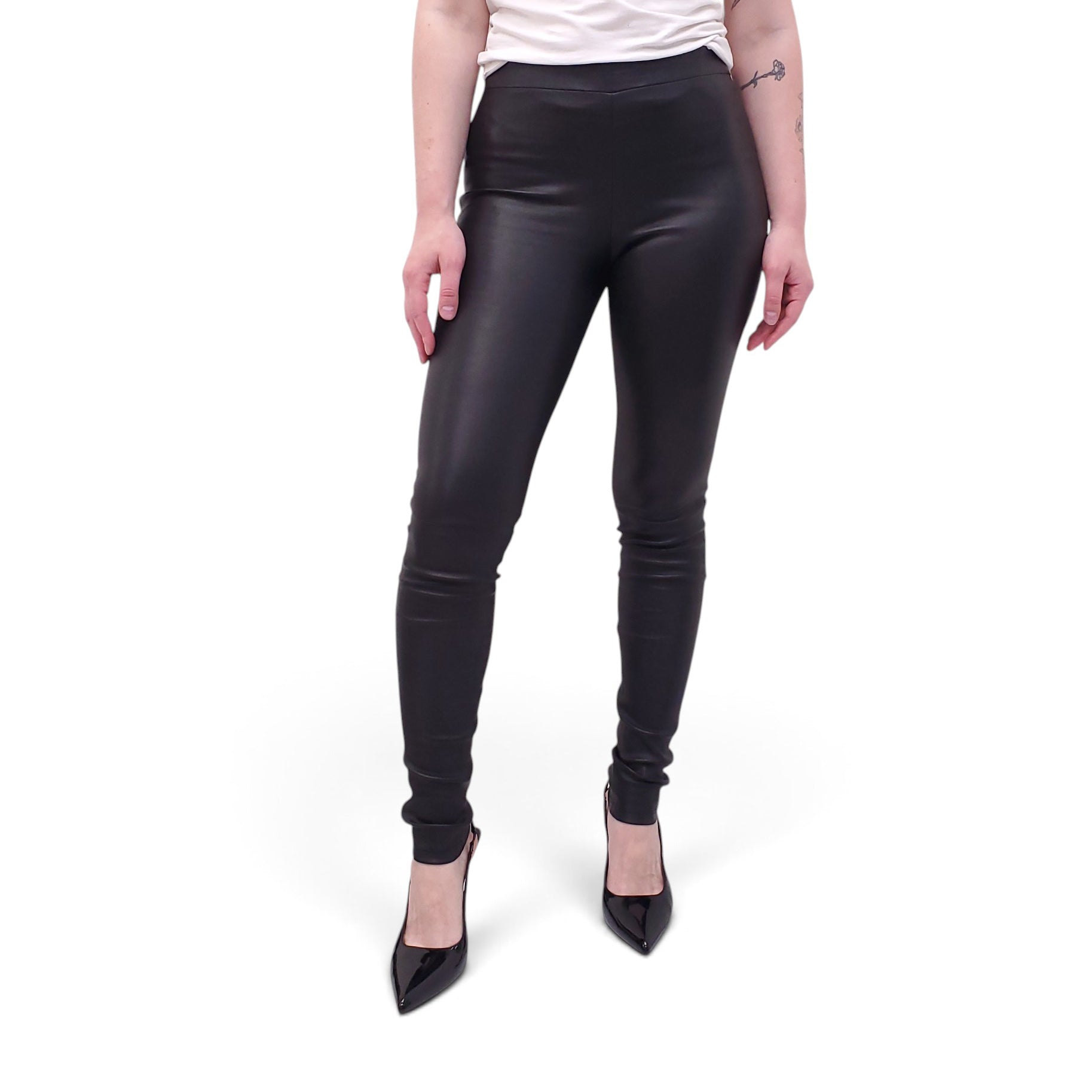 THEORY BLACK LEATHER LEGGINGS - SIZE 0