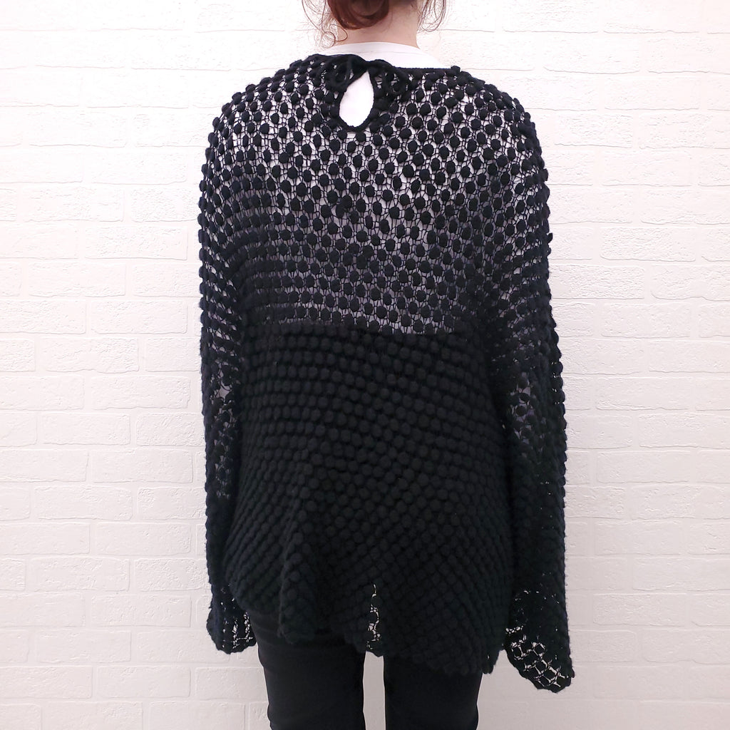 THE ROW BLACK BUBBLE SWEATER - SIZE M/L