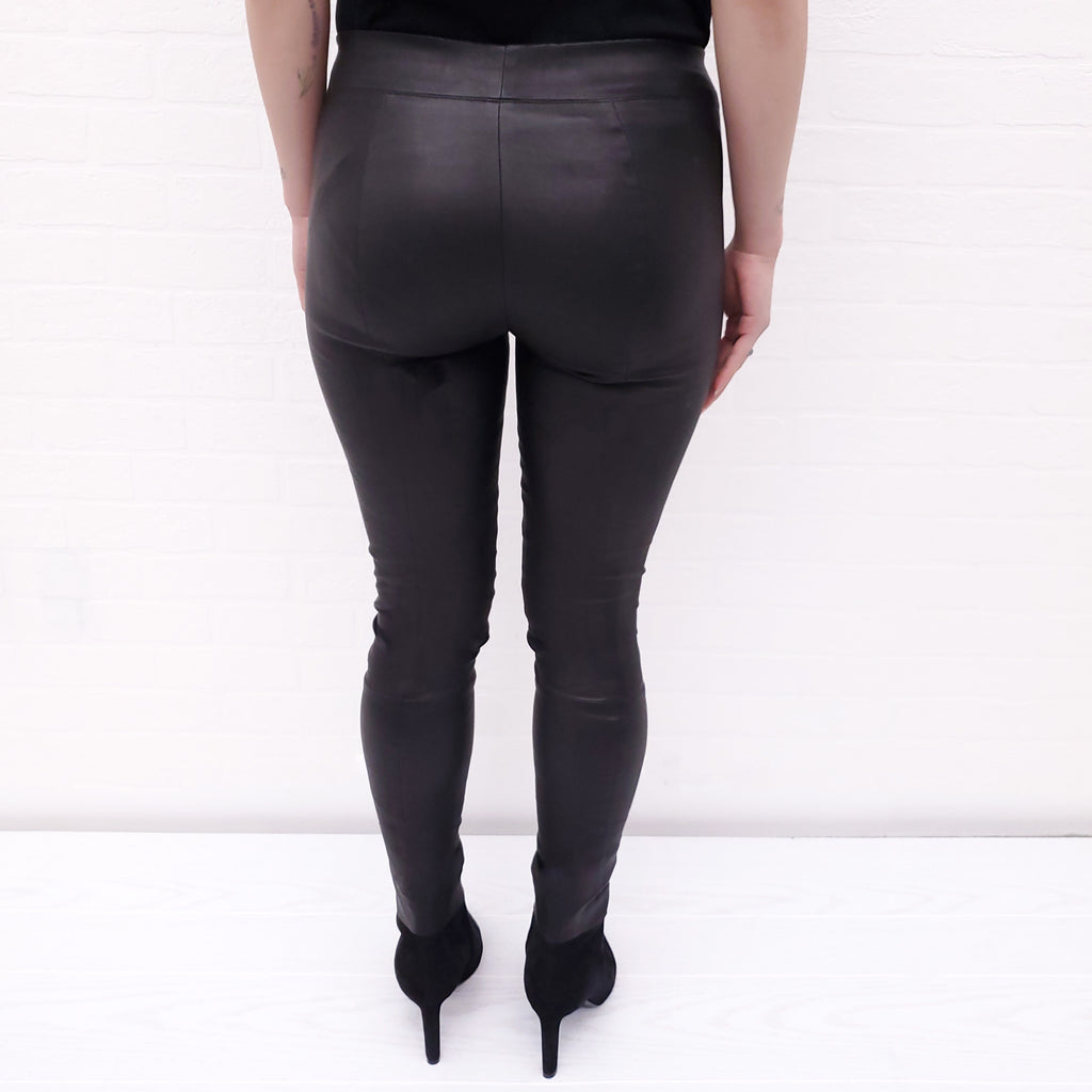 THE ROW BLACK LEATHER LEGGINGS - SIZE XS