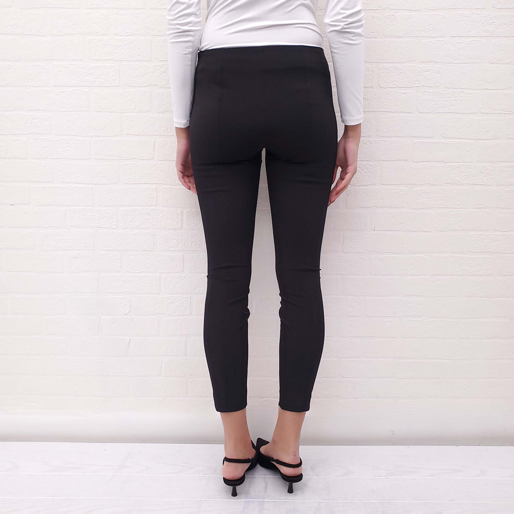 THE ROW BLACK PLEATED PANTS WITH STITCHING DETAIL - SIZE 2