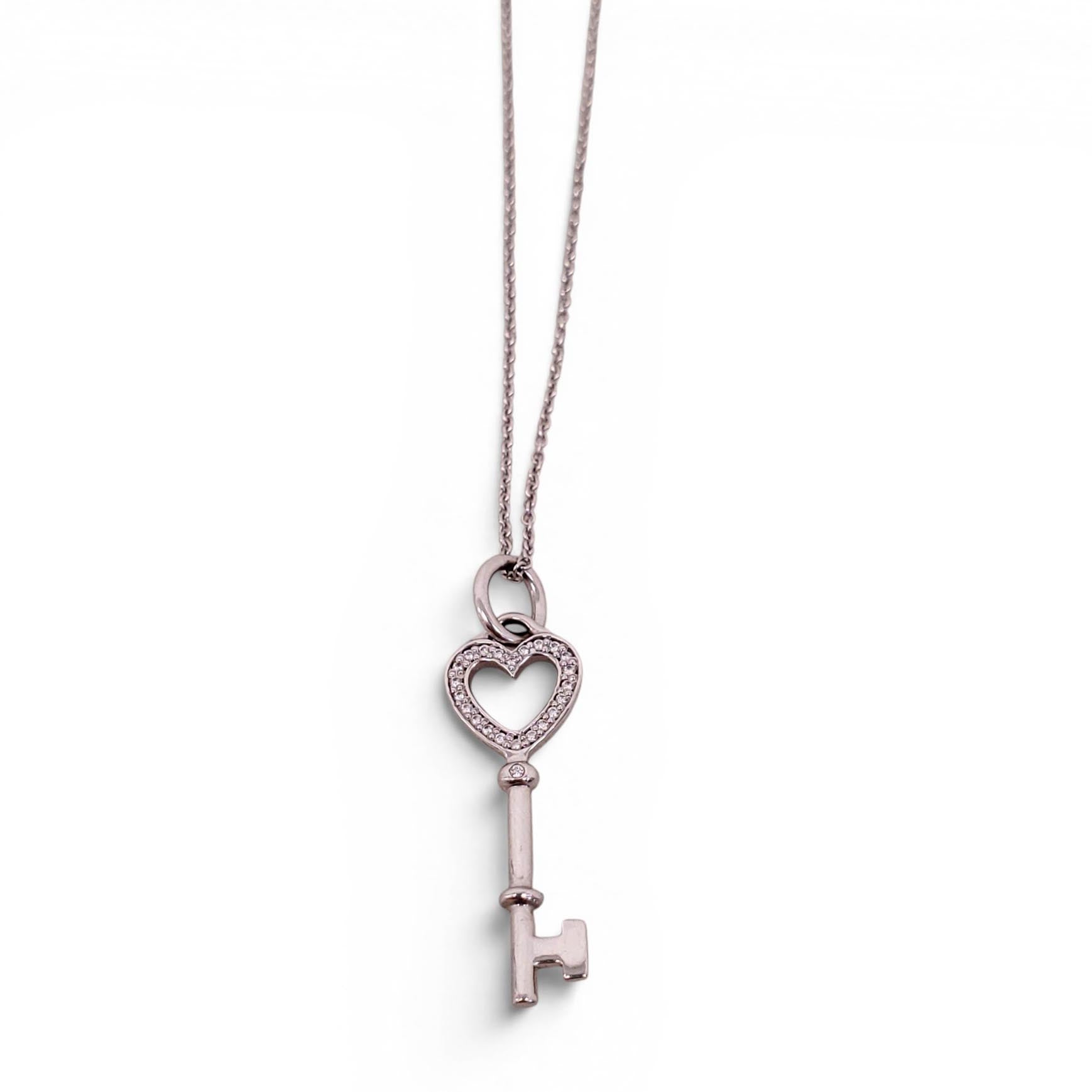 TIFFANY & CO 18K DIAMOND HEART KEY NECKLACE