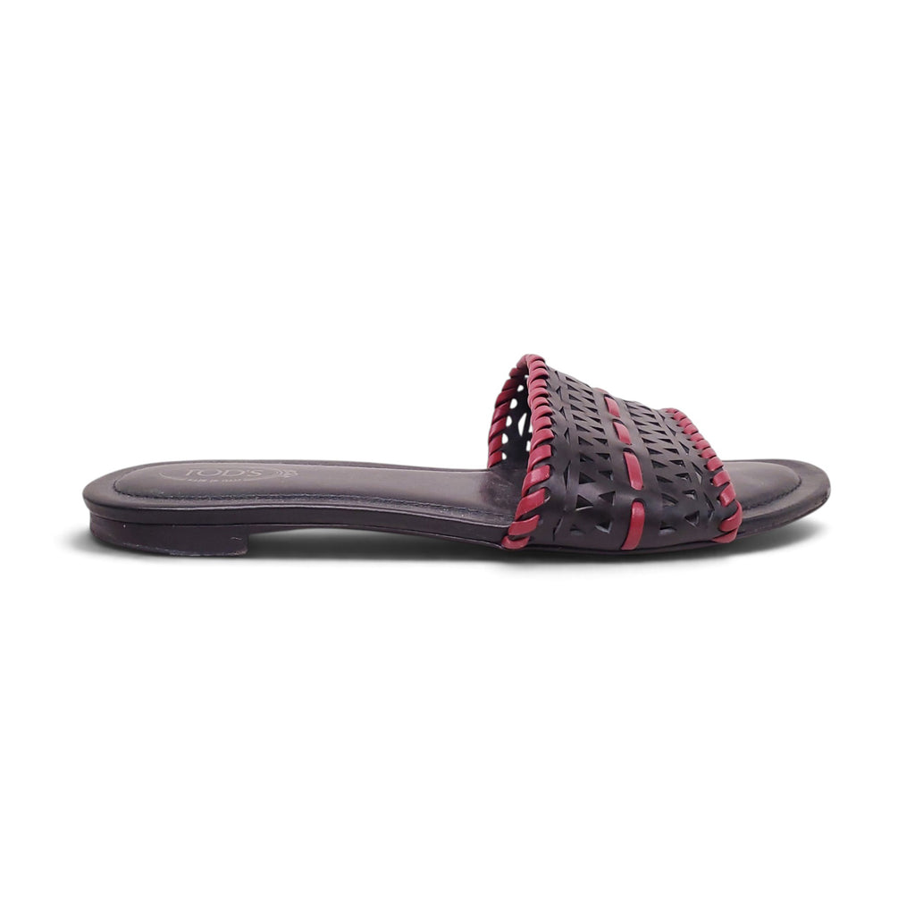 TOD'S BLACK AND RED LEATHER LASER CUT SLIDES - SIZE 38.5