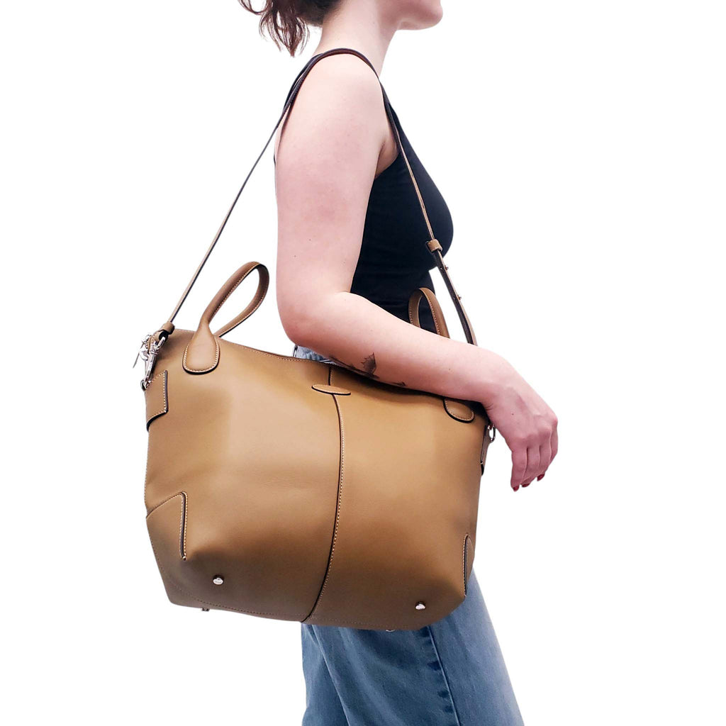 TOD'S KHAKI LEATHER TOTE BAG