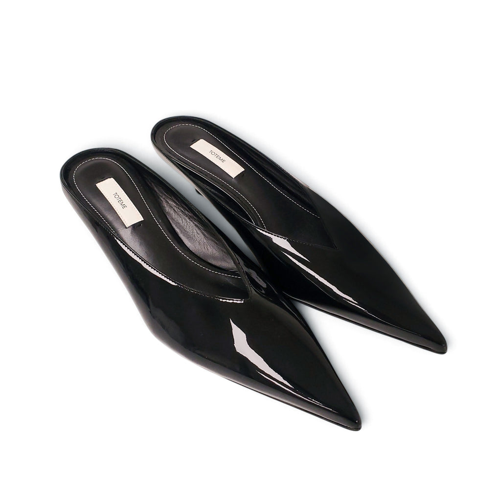 TOTÊME SHARP PATENT LEATHER WEDGE MULES - SIZE 40