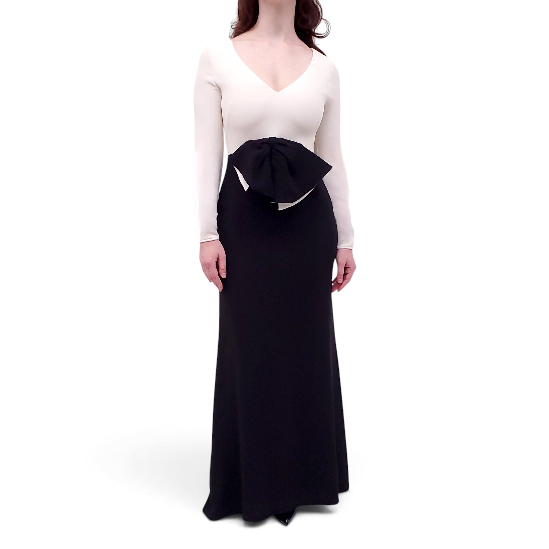 VALENTINO CREAM AND BLACK GOWN WITH BOW - SIZE 6
