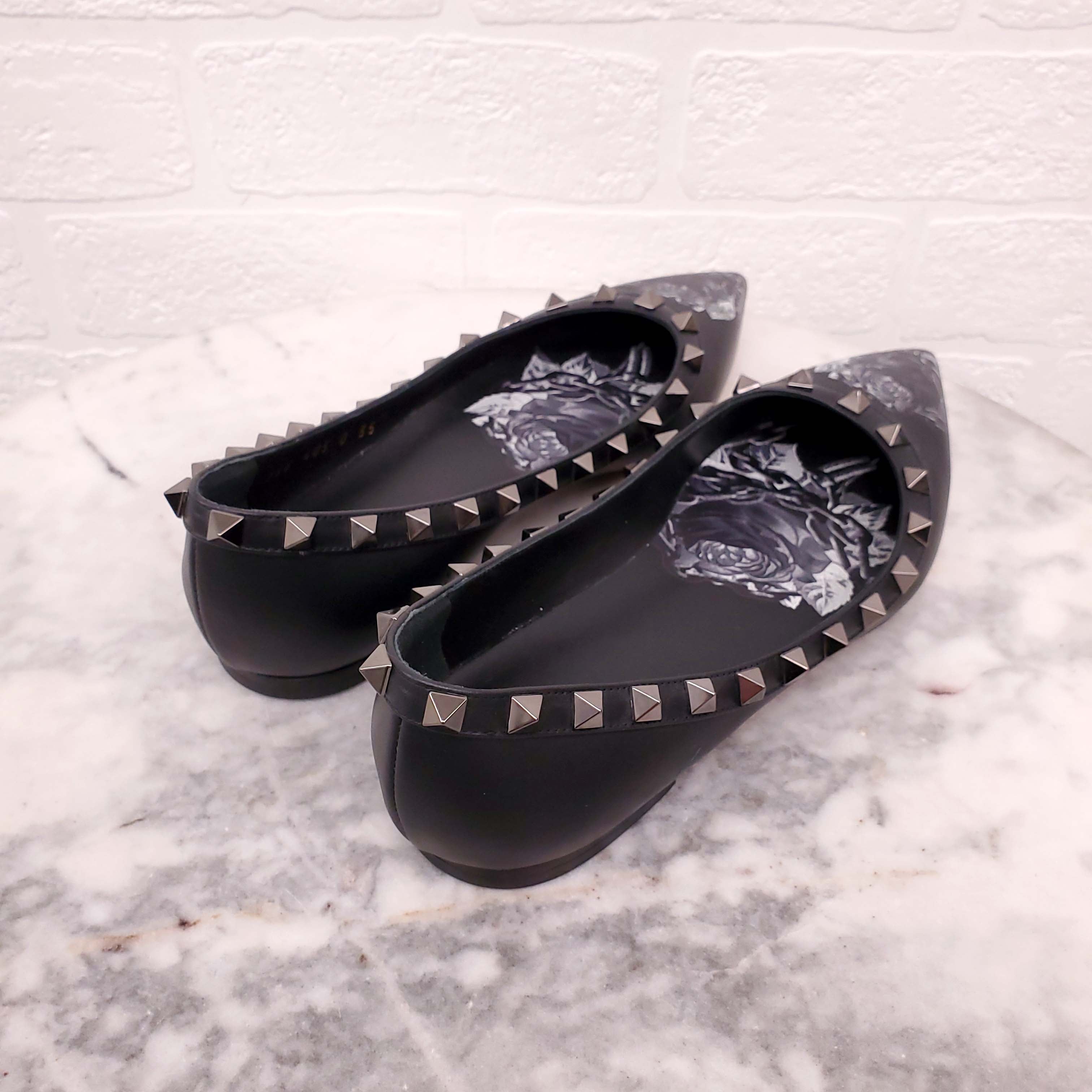 VALENTINO FLORAL ROCKSTUD FLATS - SIZE 35