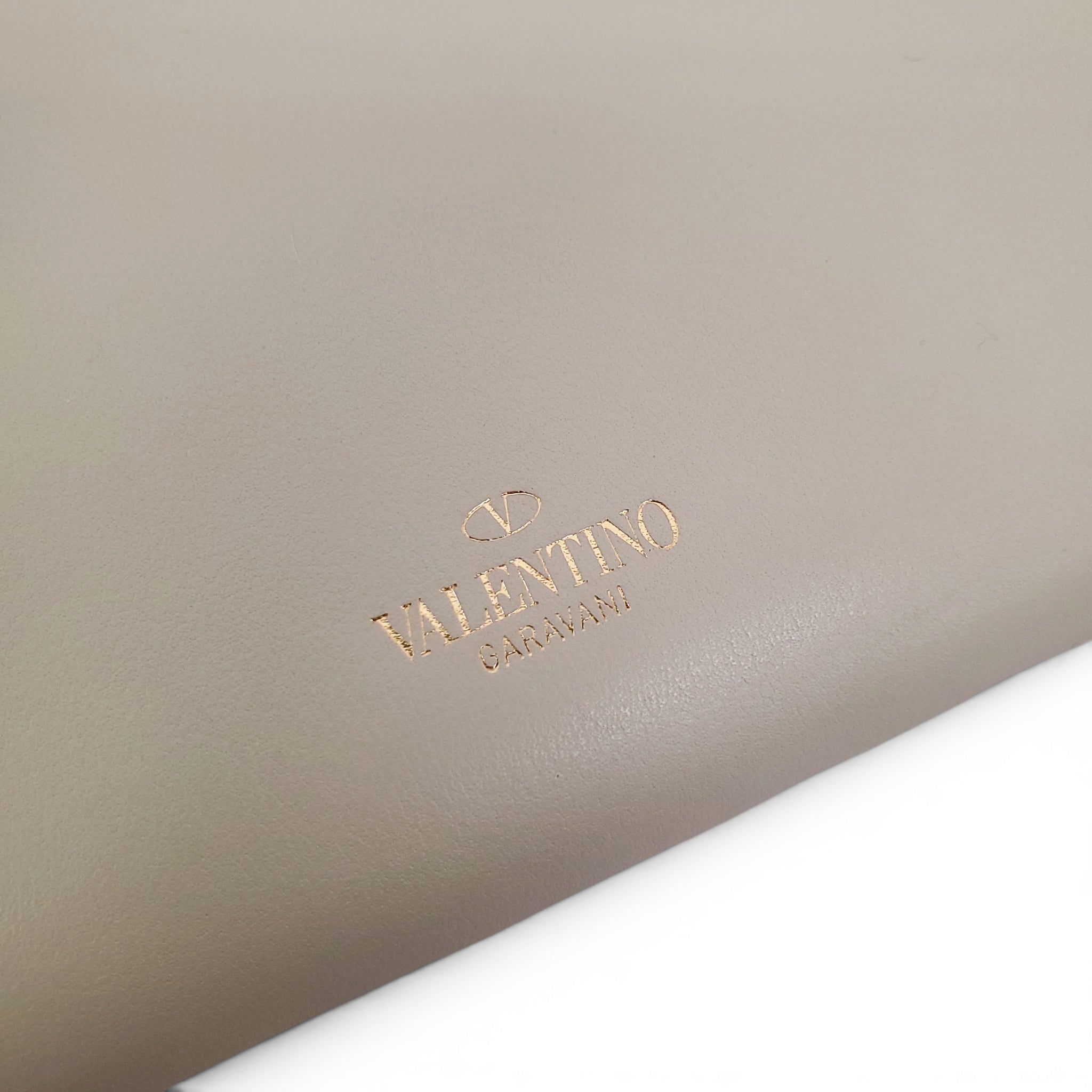 VALENTINO SAGE GREEN ROCKSTUD ZIP-AROUND WALLET
