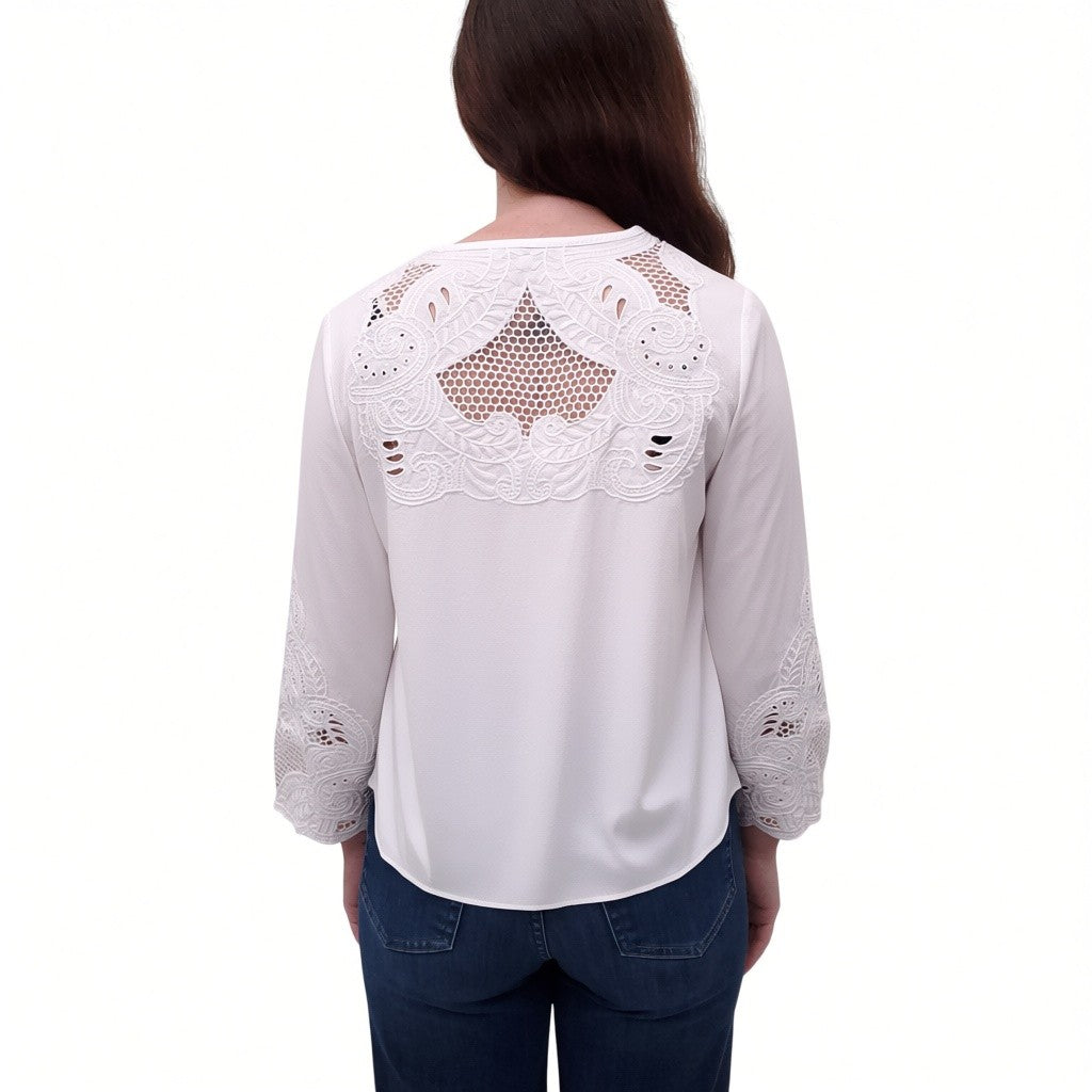 VERONICA BEARD BLOUSE WITH EYELET DETAIL - SIZE 6