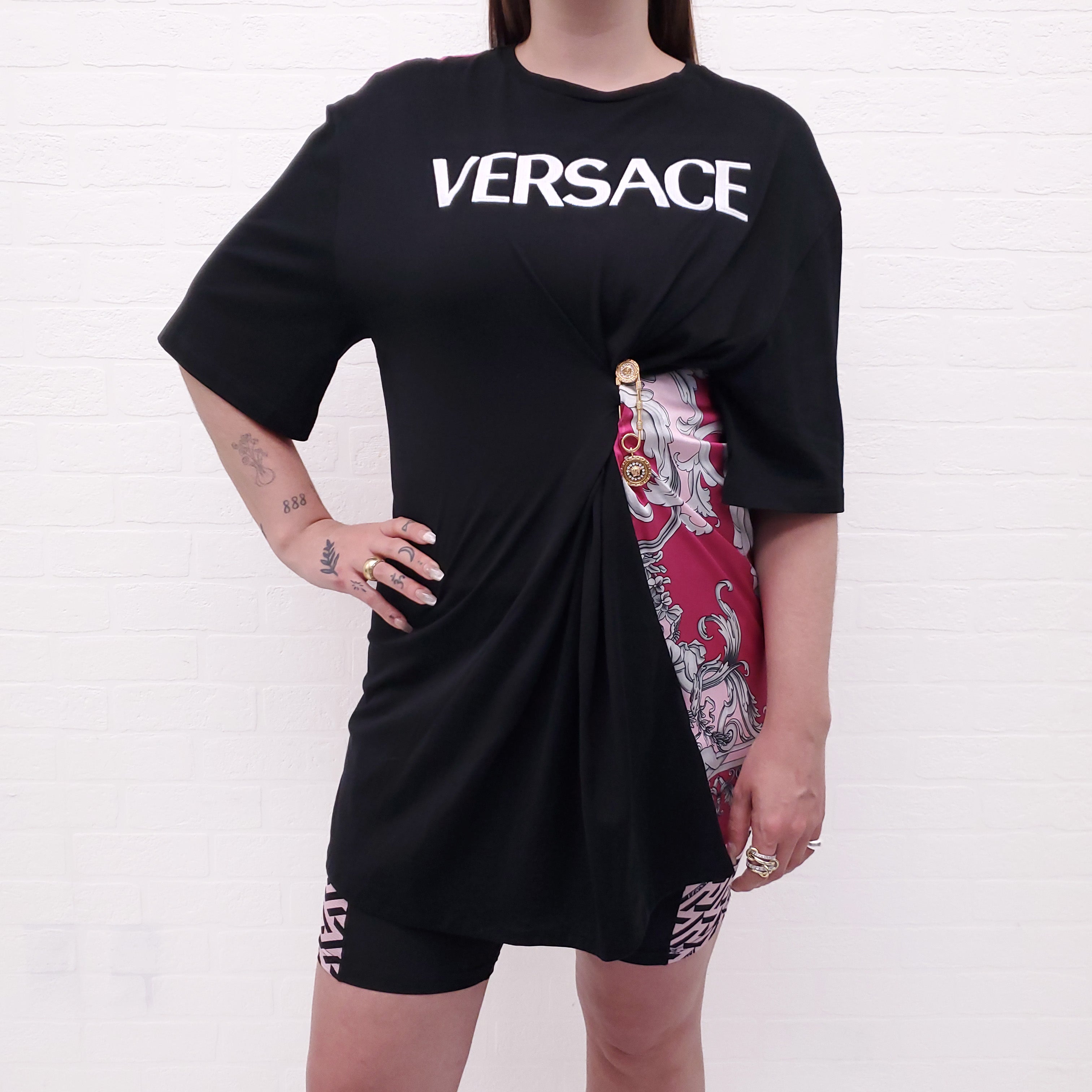 VERSACE BLACK DOUBLE FABRIC T-SHIRT WITH BROOCH - SIZE 44