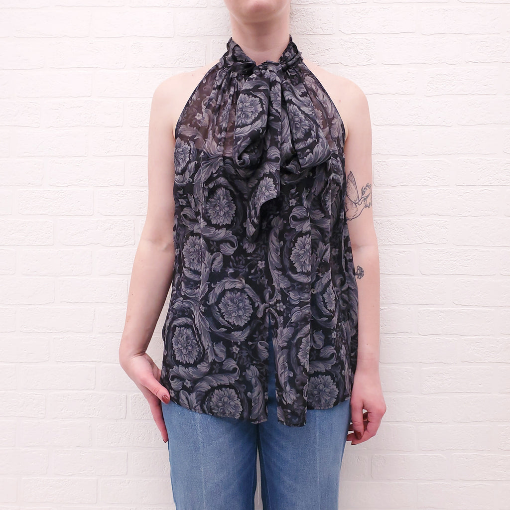 VERSACE BLACK SILK BAROQUE PRINT SLEEVELESS BLOUSE WITH SCARF - SIZE 40