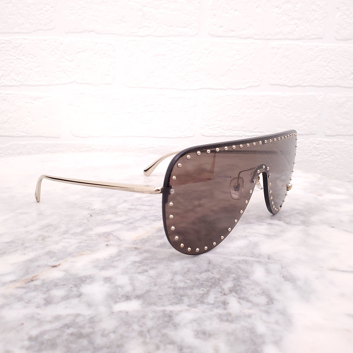 VERSACE SUNGLASSES WITH STUDS/MEDUSA