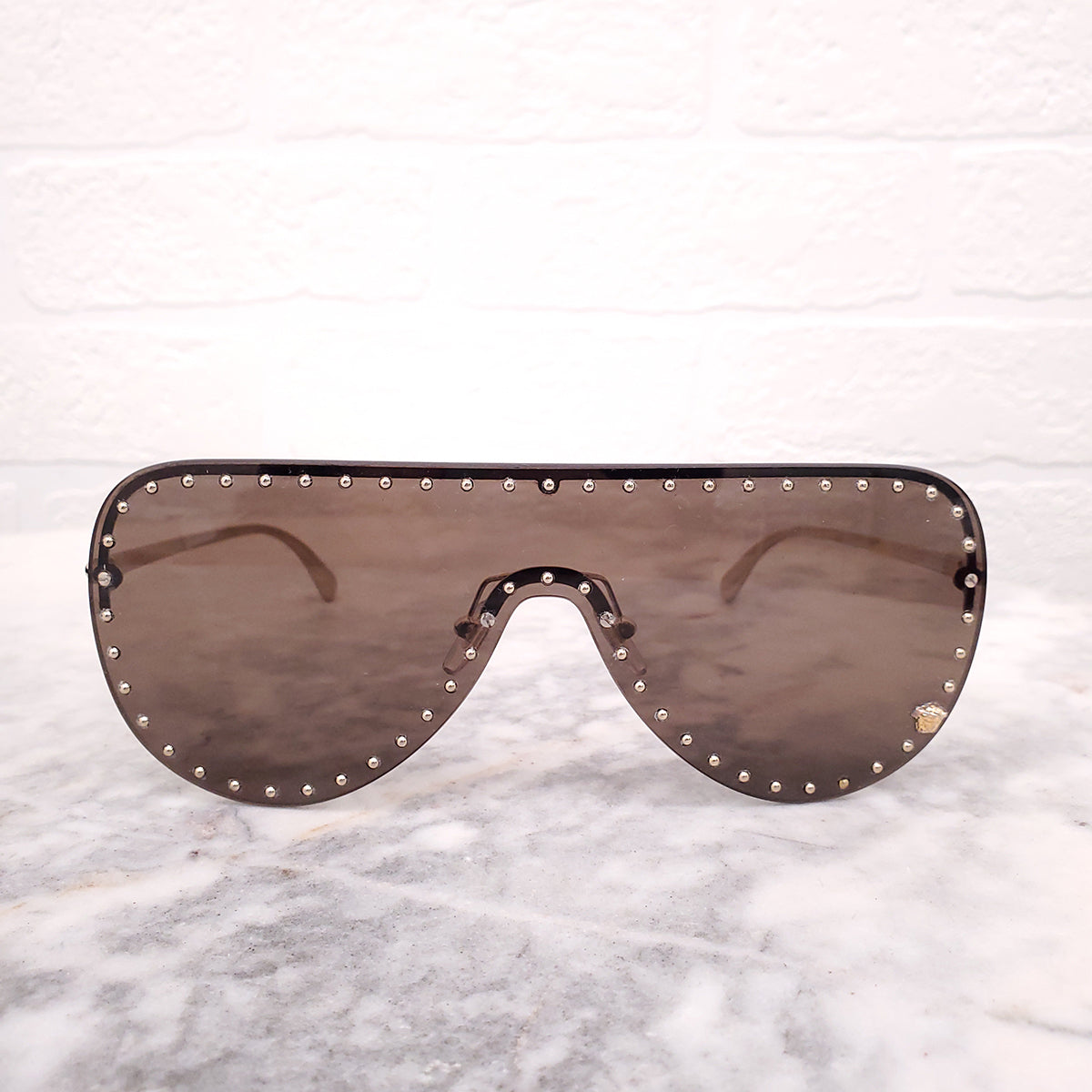 VERSACE SUNGLASSES WITH STUDS/MEDUSA