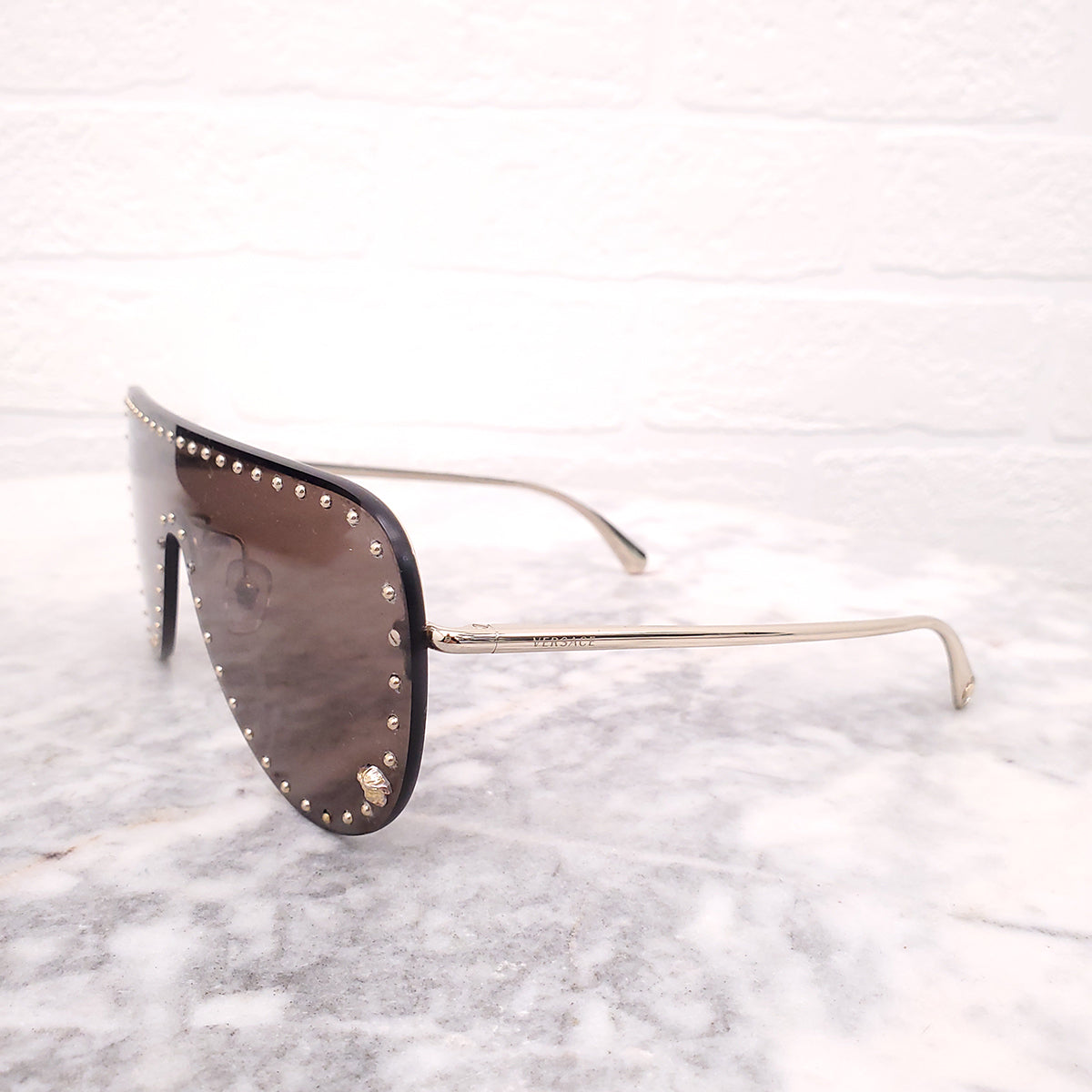 VERSACE SUNGLASSES WITH STUDS/MEDUSA