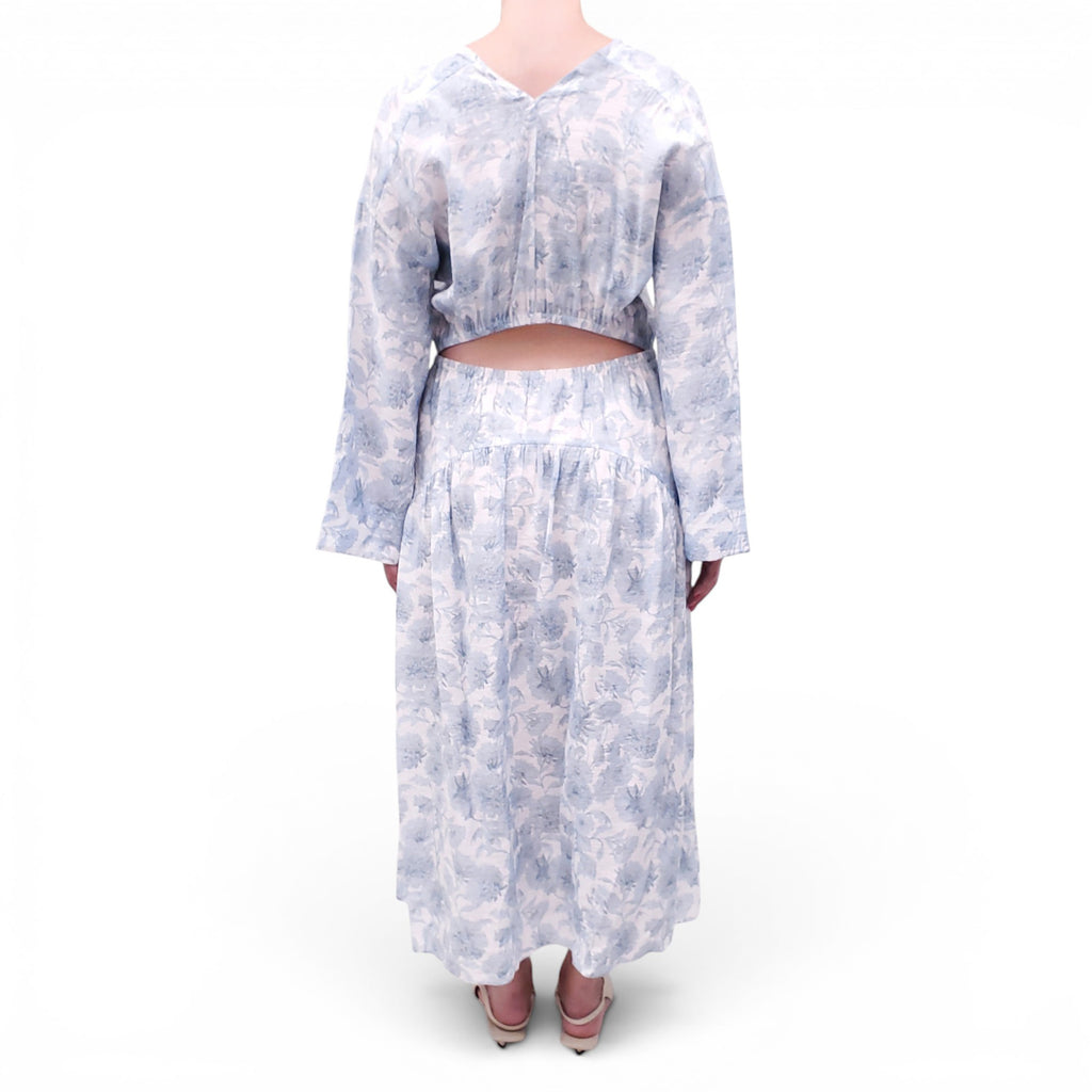 VINCE BLUE FLORAL DRESS - SIZE M