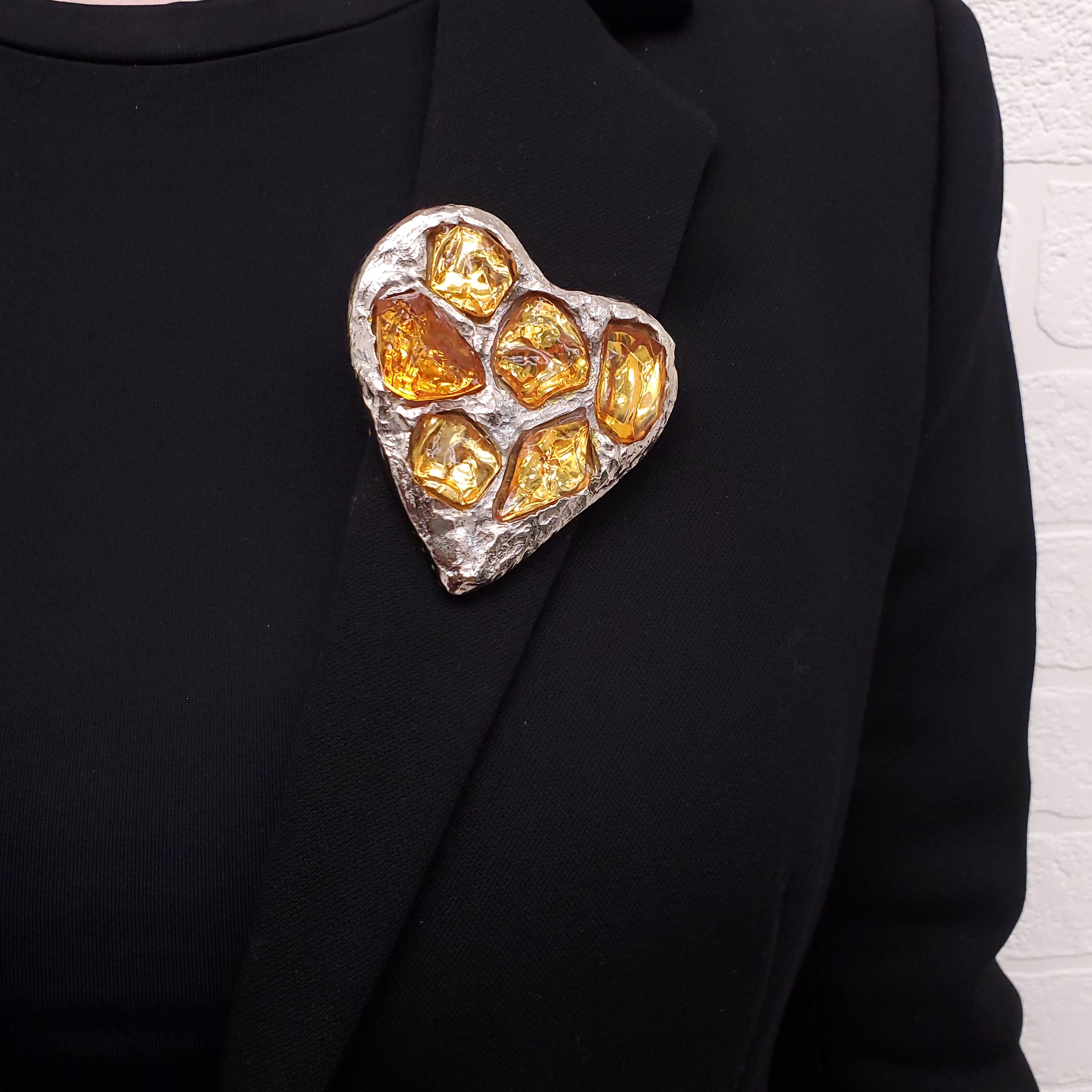 YVES SAINT LAURENT METAL TEXTURED HEART PIN WITH YELLOW STONES