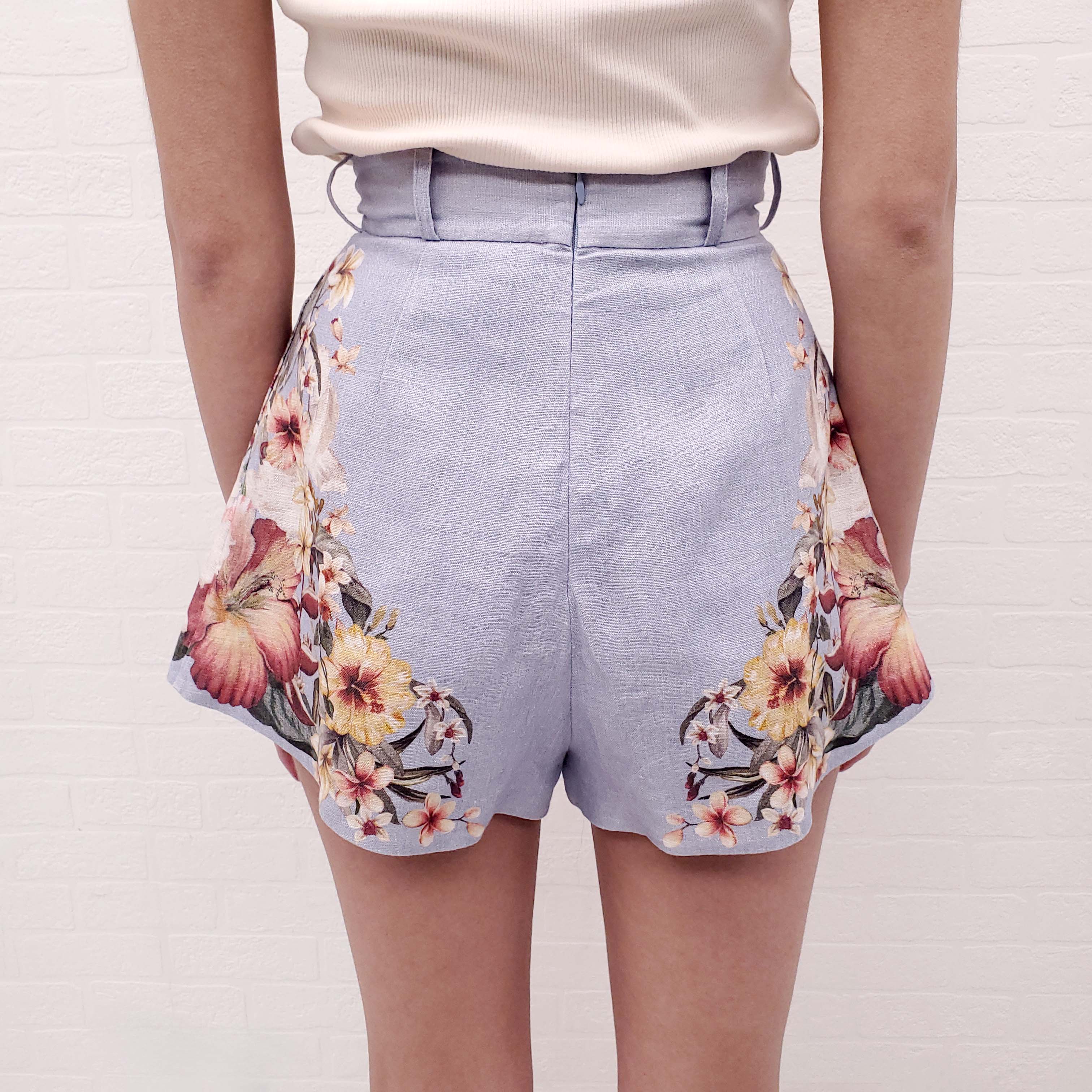 ZIMMERMANN FLORAL SHORTS - SIZE 0 (US 2)